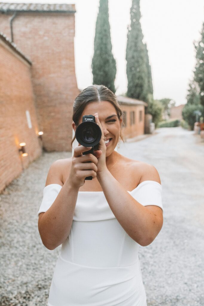 wedding bride as a photographer